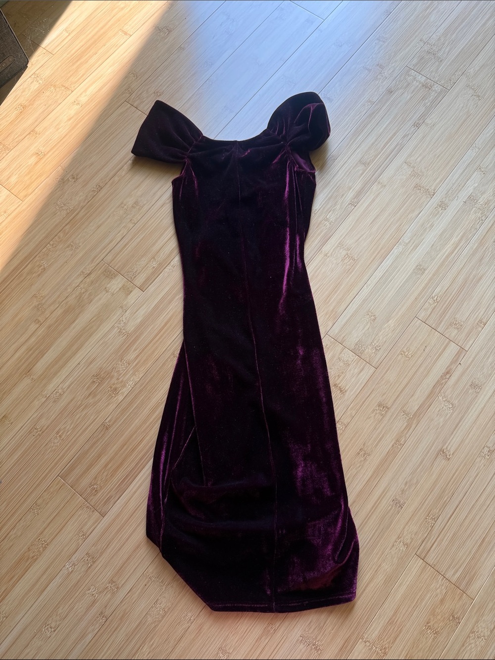 Reformation deep purple velvet sweetheart neck bodycon formal dress - Picture 4 of 4